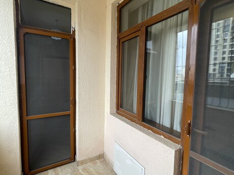 1-комн. новостройка - м. Иншаатчылар - 60 м²