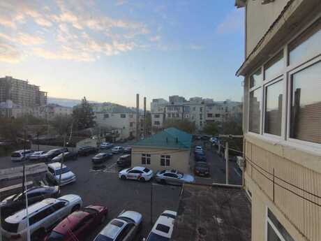 1 otaqlı yeni tikili - Şah İsmayıl Xətai m. - 32.1 m²