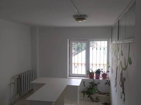 Obyekt - Xalqlar Dostluğu m. - 125 m²