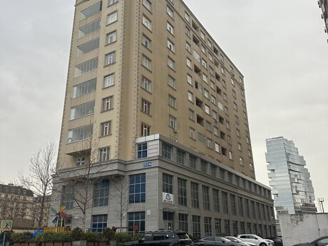 3 otaqlı yeni tikili - Şah İsmayıl Xətai m. - 82 m²