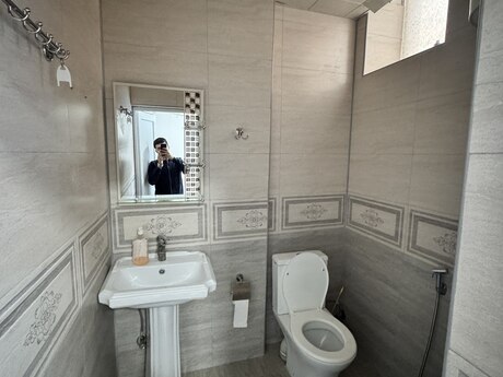 Obyekt - Şah İsmayıl Xətai m. - 100 m²
