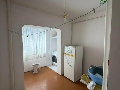 4 otaqlı köhnə tikili - Yeni Yasamal q. - 110 m²