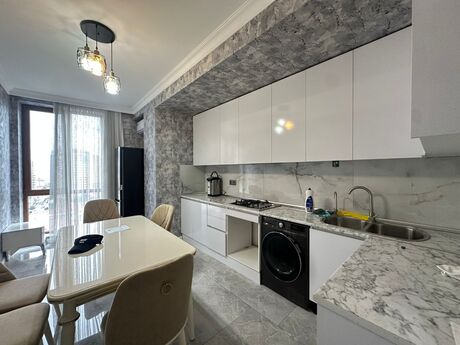 2 otaqlı yeni tikili - Şah İsmayıl Xətai m. - 90 m²