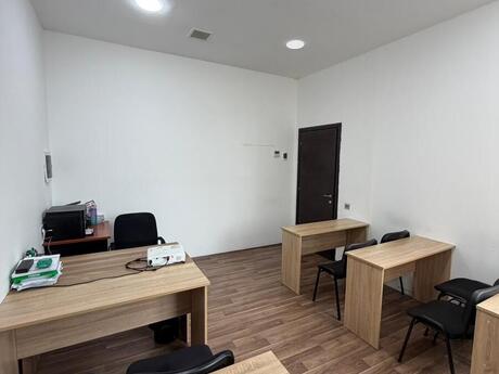 1 otaqlı ofis - 28 May m. - 20 m²