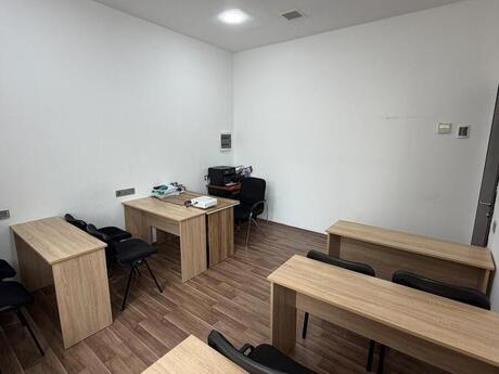 1 otaqlı ofis - 28 May m. - 20 m²