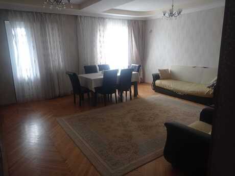 4 otaqlı köhnə tikili - Xalqlar Dostluğu m. - 75 m²