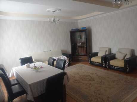 4 otaqlı köhnə tikili - Xalqlar Dostluğu m. - 75 m²