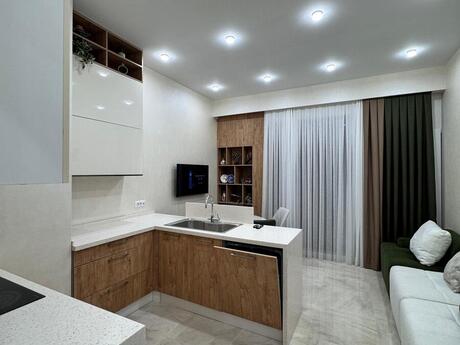 Объявление №6066422 - Баку, Хатаинский р., 3-комн., 92 м², 7/7 этаж