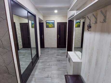 4 otaqlı köhnə tikili - Xalqlar Dostluğu m. - 120 m²