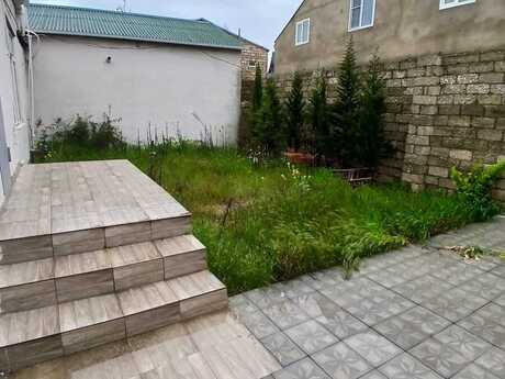 3 otaqlı həyət evi/bağ evi - Buzovna q. - 80 m²
