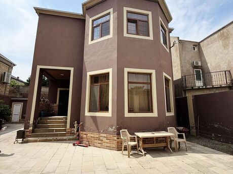 Elan №6066439 - Bakı, Badamdar q., 4 otaqlı, 220 m²