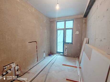 4 otaqlı yeni tikili - Badamdar q. - 135 m²