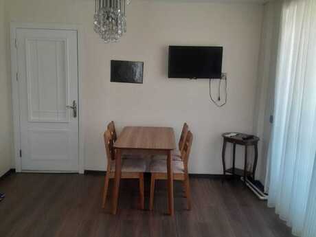 1-комн. вторичка - м. Элмляр Академиясы - 30 м²