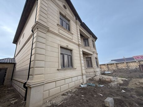 6-комн. дом/дача - пос. Пиршаги - 240 м²