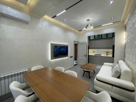 2 otaqlı yeni tikili - 28 May m. - 65 m²