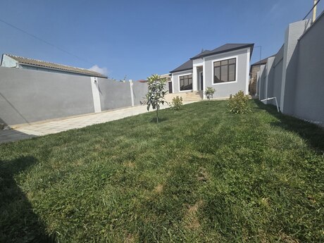 4 otaqlı həyət evi/bağ evi - Fatmayı q. - 120 m²