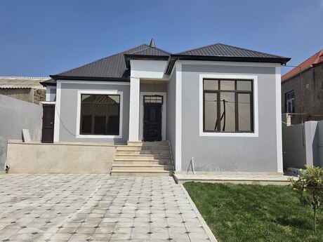 4 otaqlı həyət evi/bağ evi - Fatmayı q. - 120 m²