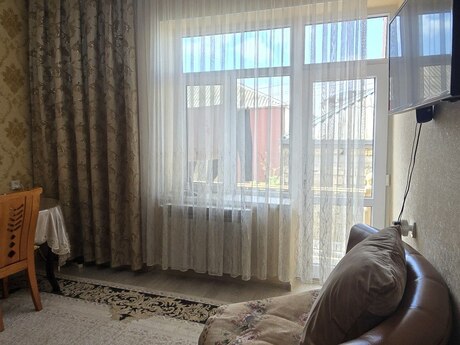 4 otaqlı həyət evi/bağ evi - Xırdalan - 130 m²