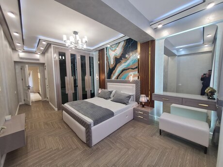 3 otaqlı yeni tikili - 28 May m. - 137 m²