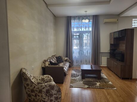 2 otaqlı köhnə tikili - Elmlər Akademiyası m. - 60 m²