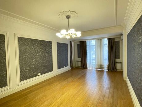 3 otaqlı ofis - Nəsimi r. - 150 m²
