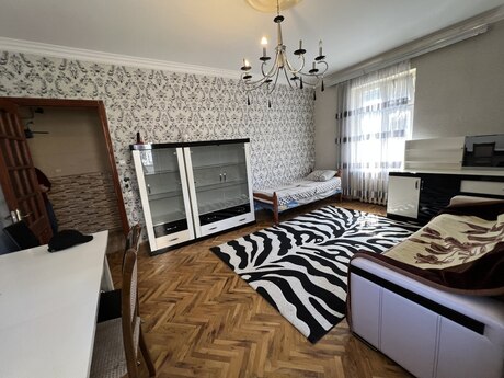 Объявление №6066723 - Баку, м. Элмляр Академиясы, 3-комн., 80 м², 2/5 этаж