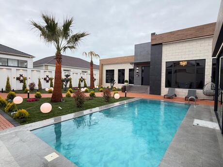 5 otaqlı həyət evi/bağ evi - Mərdəkan q. - 200 m²
