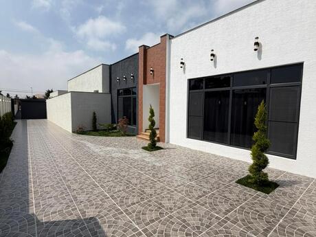 4 otaqlı həyət evi/bağ evi - Şüvəlan q. - 170 m²