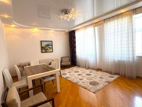 3-room apartment, 130 m², Ulubəy MTK: 290 000 ₼ 2