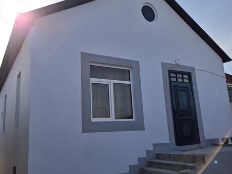 3 otaqlı həyət evi/bağ evi - Savalan q. - 80 m²