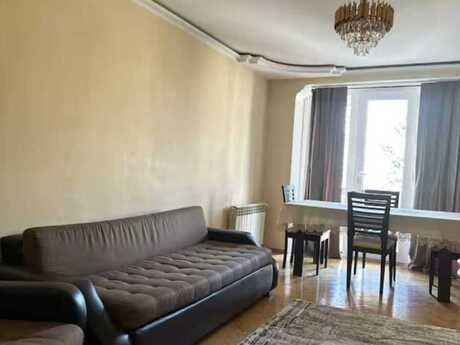 3 otaqlı köhnə tikili - Nizami m. - 85 m²