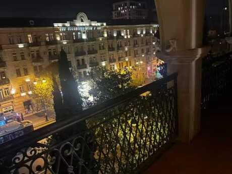 Объявление №6066840 - Баку, м. Низами, 3-комн., 85 м², 4/5 этаж