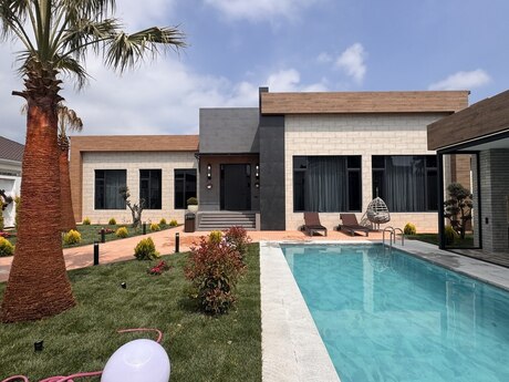 5 otaqlı həyət evi/bağ evi - Mərdəkan q. - 250 m²