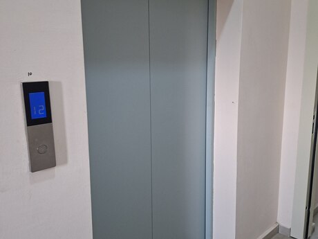 3 rooms · 77 m² · floor 10/12, Hövsan
