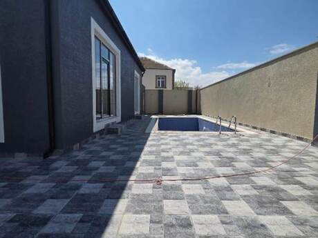 3 otaqlı həyət evi/bağ evi - Novxanı q. - 125 m²