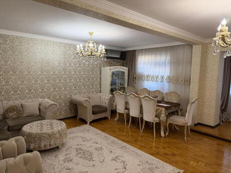 5-комн. вторичка - м. Ахмедлы - 130 м²