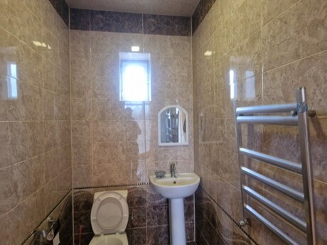 3 otaqlı həyət evi/bağ evi - Zabrat q. - 80 m²