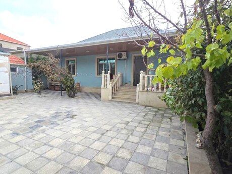 4 otaqlı həyət evi/bağ evi - Pirşağı q. - 120 m²