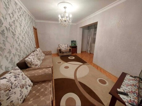 4 otaqlı köhnə tikili - Xalqlar Dostluğu m. - 100 m²
