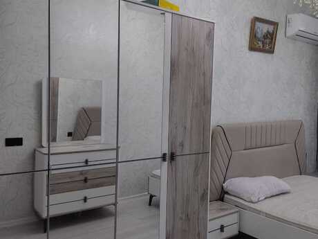2 otaqlı köhnə tikili - Memar Əcəmi m. - 55 m²