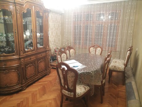 4 otaqlı köhnə tikili - Bakıxanov q. - 90 m²