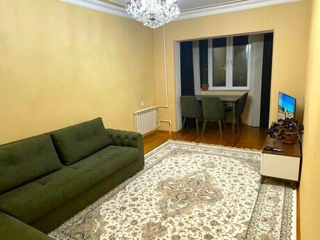 3 otaqlı köhnə tikili - Əhmədli m. - 75 m²
