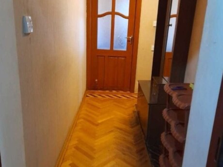 2 otaqlı köhnə tikili - Azadlıq Prospekti m. - 60 m²
