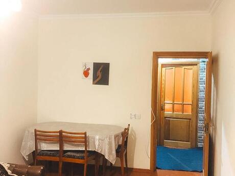 3 otaqlı köhnə tikili - Xətai r. - 75 m²