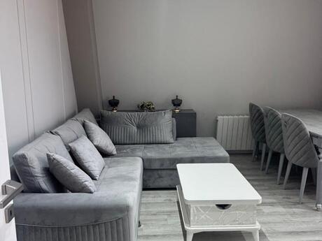 Elan №6067172 - Bakı, Ağ şəhər q., 3 otaqlı, 125 m², 5/6 mərtəbə