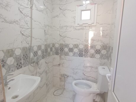 2 otaqlı həyət evi/bağ evi - Binəqədi q. - 55 m²