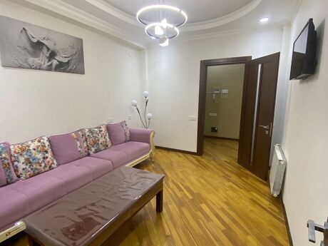 Объявление №6067292 - Баку, м. 20 января, 2-комн., 70 м², 8/18 этаж