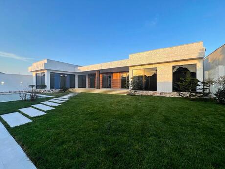 5 otaqlı həyət evi/bağ evi - Mərdəkan q. - 250 m²