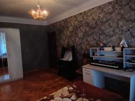 4 otaqlı köhnə tikili - Azadlıq Prospekti m. - 106 m²