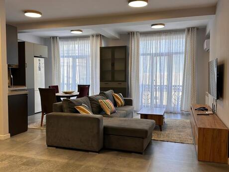3-room apartment for rent, 110 m², Bayıl: 2 200 ₼/mo 2
